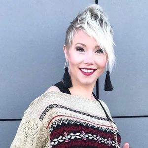 Meet your Posher, Kendra